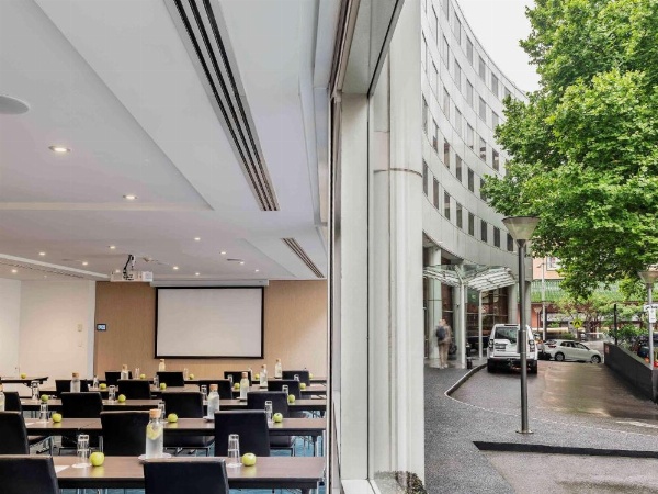 Novotel Rockford Darling Harbour image 21