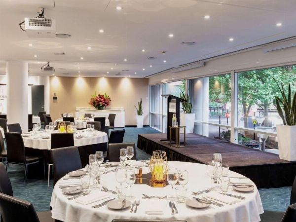 Novotel Rockford Darling Harbour image 25