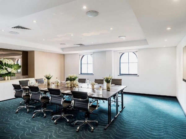 Novotel Rockford Darling Harbour image 26