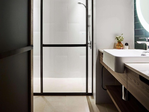 Novotel Rockford Darling Harbour image 3